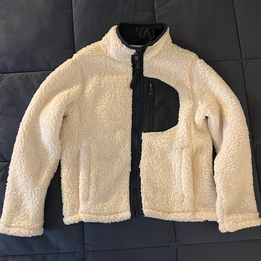 White Sherpa Jacket Lands End Size 4 with Navy Blue Pocket